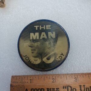 1 Vintage John F Kennedy The Man For The 60s Button By Pictorial Prod New York...