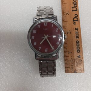 Vintage 1970s Red Timex Men’s Wristwatch – Classic Retro Design