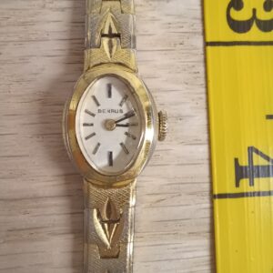 Vintage Benrus Ladies Gold filled Wrist Watch Wind-Up – Electroplate Bezel – Runs & Keeps Time