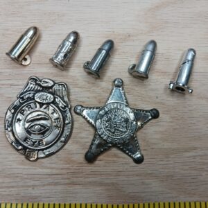 Vintage Tin Badges Private Eye Japan Deputy Sheriff Tin Toy Lotif Cowboy Toy...