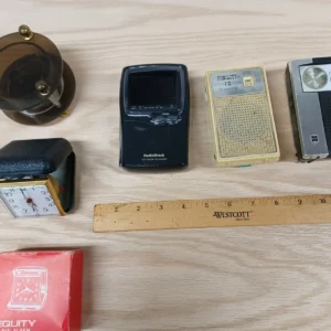 Vintage Panasonic Nobility 23 Transistor Radio Radio Shack TV Windup Alarm Clock