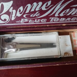 SCOTT DILLION COMPANY CREME DE MENTHE PLUG TOBACCO Michigan Plus Schick Razor
