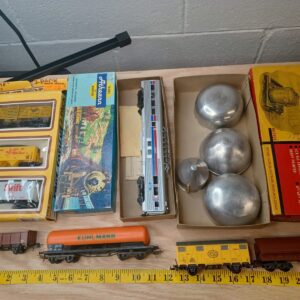 Vintage Esso & Athearn HO Scale Amtrak Train Parts Lot – Aristo-Craft – Complete