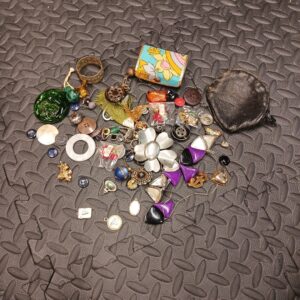 Vintage Costume Jewelry Lot Mixed Antique Ladies Estate Jewelry Necklace Bracelet Rings