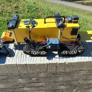 Large 24" Custom Robot – 4 Motor 12V Platform – Drill Battery Powered – PS Controller