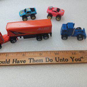 Vintage Micro Machines Galoob Road Champs Allied Moving Truck Race Cars Toy Lot