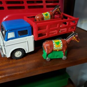Vintage Yonezawa Friction Animal Truck Tin Toy Japan in Box Rare Collectible