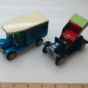 Vintage SSS Tin Friction Toy Set – Bus and Roadster – Antique Made in Japan Tin Litho Vehicles – Classic Mid Century Collectible Toys