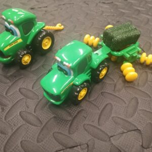 Ertl John Deere Chunky Kids Toddler Toy Corey Combine & Tractor Green Yellow